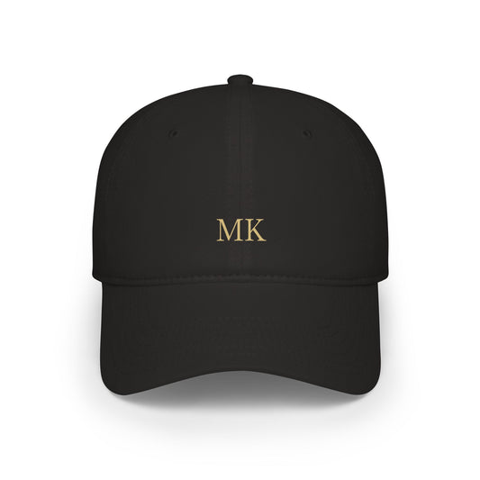 Personalized baseball cap for men in black with custom embroidery